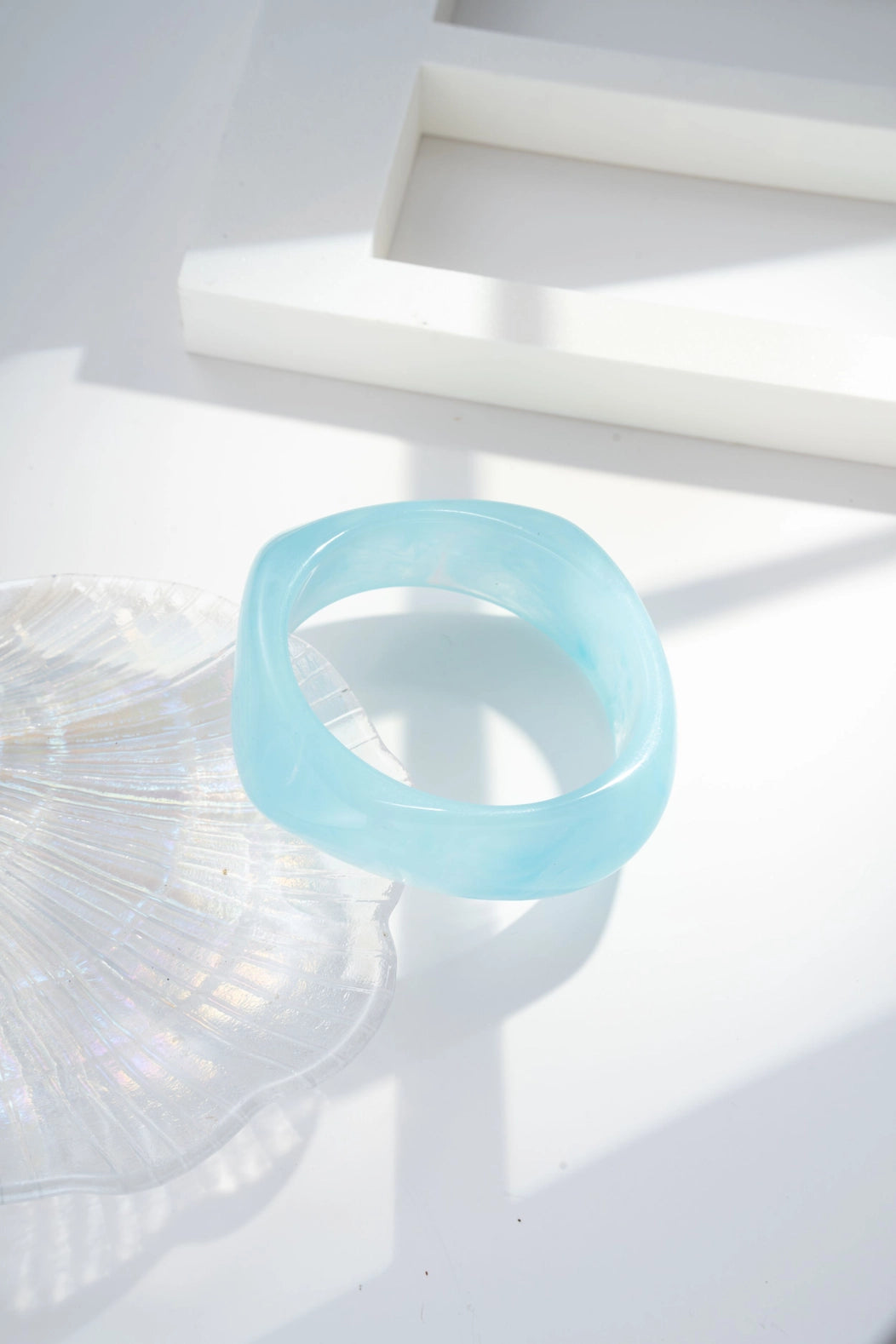 Armreif Harz mit Marmoroptik - Armreif farbig – Minimalistischer Harzschmuck