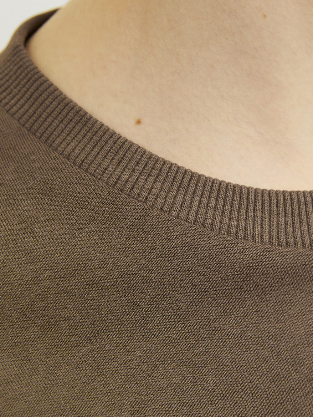 JACK & JONES Junior kurzarm Logo T-shirt JJecaleb oliv grün Größe 128 bis 176