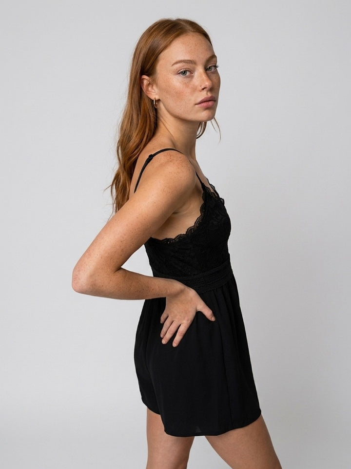 Hailys Damen Jumpsuit kurz Schwarz Spitze Overall Sommer Elegant XS-XXL